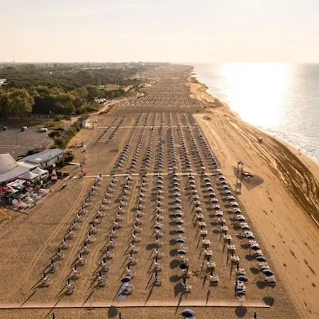 Quiet Flat With Garden Access Διαμέρισμα Μπιμπιόνε