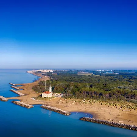 Quiet Flat With Garden Access Bibione