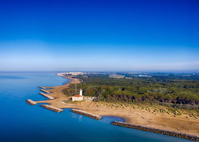 Quiet Flat With Garden Access بيبيوني